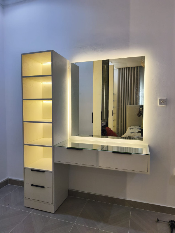 Wall Cabinet & Dressing Table